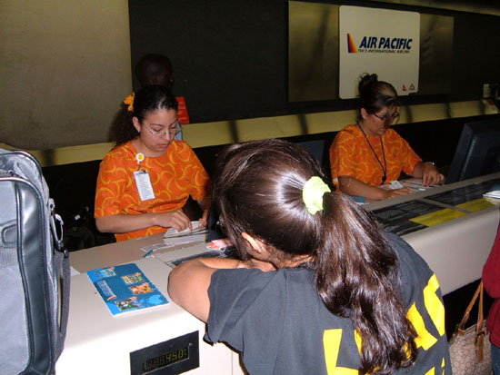 12_LAX_ticket_counter