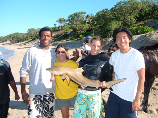 59_shark_surf_group_natadola